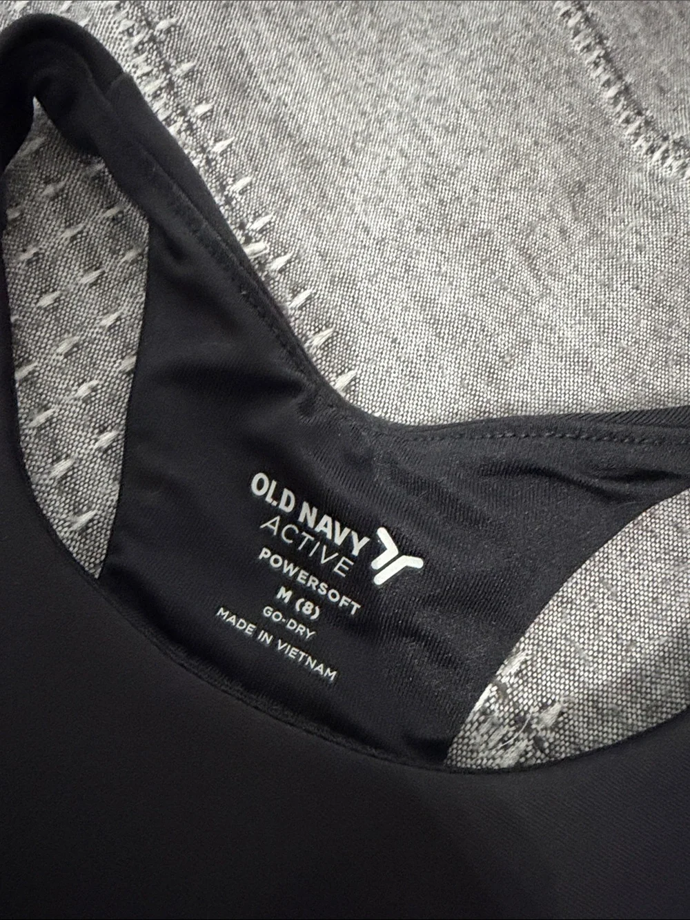 Old Navy girls Active Black High-Neck Sports Bra Crop